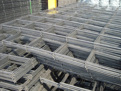 鋼絲網片用在建筑工程中的原因